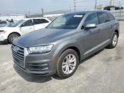 WA1LHAF7XHD059250 2017 AUDI Q7