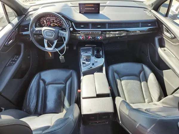 WA1LHAF7XHD059832 2017 AUDI Q7 - Image 8