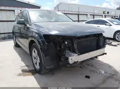 WA1LHAF7XJD001516 2018 AUDI Q7