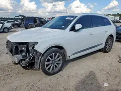 WA1LHAF7XJD005968 2018 AUDI Q7