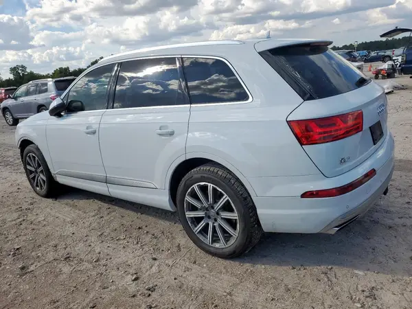 WA1LHAF7XJD005968 2018 AUDI Q7 - Image 2