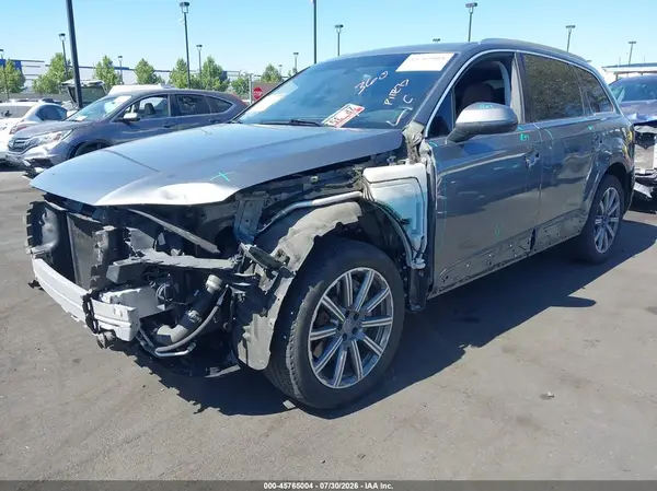 WA1LHAF7XJD015027 2018 AUDI Q7 - Image 2