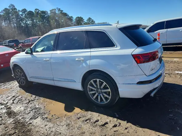 WA1LHAF7XJD019529 2018 AUDI Q7 - Image 2