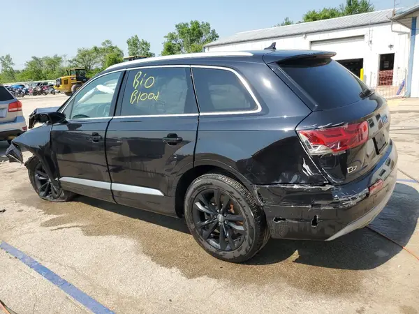 WA1LHAF7XJD049985 2018 AUDI Q7 - Image 2