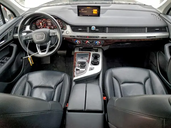 WA1LHAF7XKD020584 2019 AUDI Q7 - Image 8