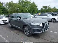 WA1LHAF7XKD024361 2019 AUDI Q7