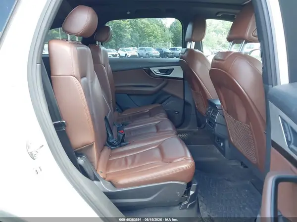WA1LHAF7XKD024585 2019 AUDI Q7 - Image 8