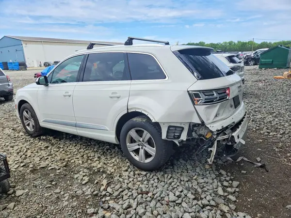 WA1LHAF7XKD029088 2019 AUDI Q7 - Image 2