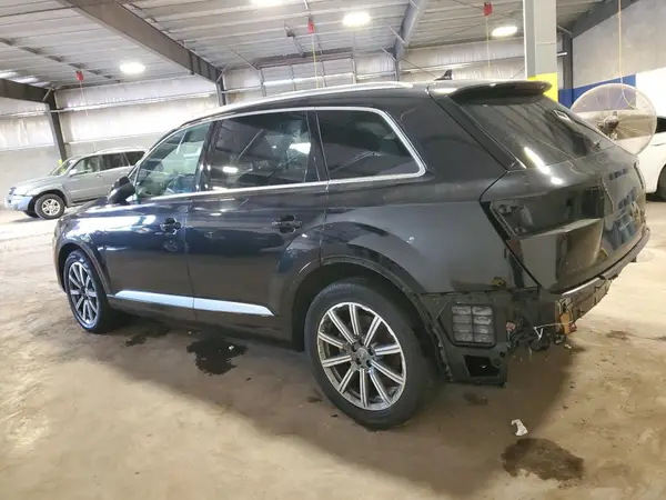 WA1LHAF7XKD03250X 2019 AUDI Q7 - Image 2