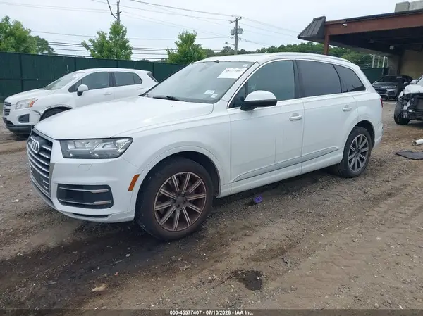WA1LHAF7XKD043038 2019 AUDI Q7 - Image 2