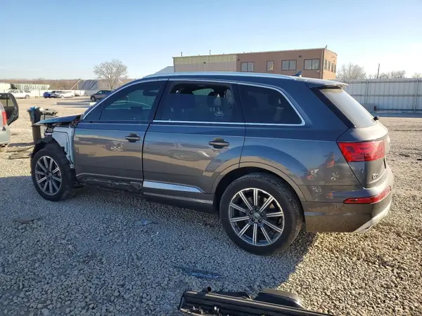 WA1LHAF7XKD044268 2019 AUDI Q7 - Image 2