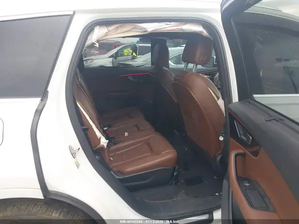 WA1LHBF71HD056520 2017 AUDI Q7 - Image 8