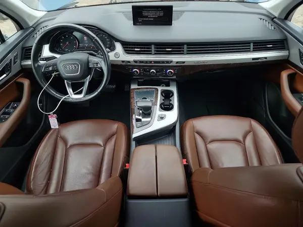 WA1LHBF7XJD020203 2018 AUDI Q7 - Image 8