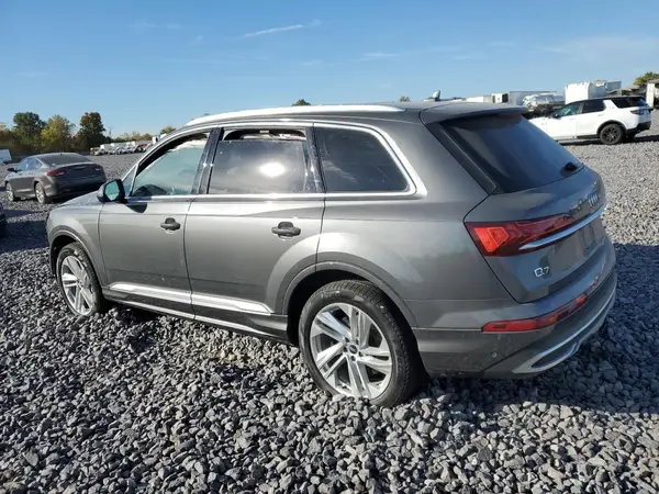 WA1LJAF70MD030547 2021 AUDI Q7 - Image 2