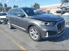WA1LJAF71MD037555 2021 AUDI Q7