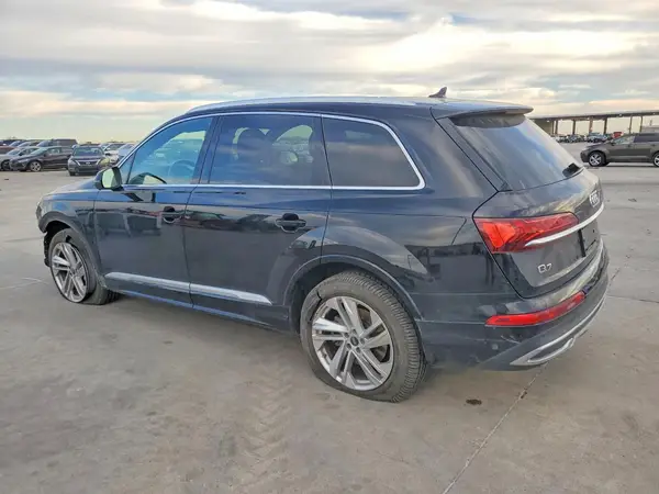 WA1LJAF73MD034804 2021 AUDI Q7 - Image 2