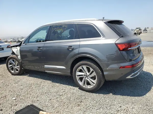 WA1LJAF73MD036942 2021 AUDI Q7 - Image 2