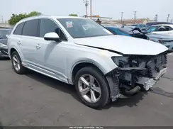 WA1LJAF73MD038464 2021 AUDI Q7