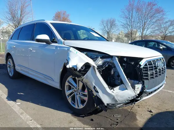 WA1LJAF75MD011685 2021 AUDI Q7 - Image 1