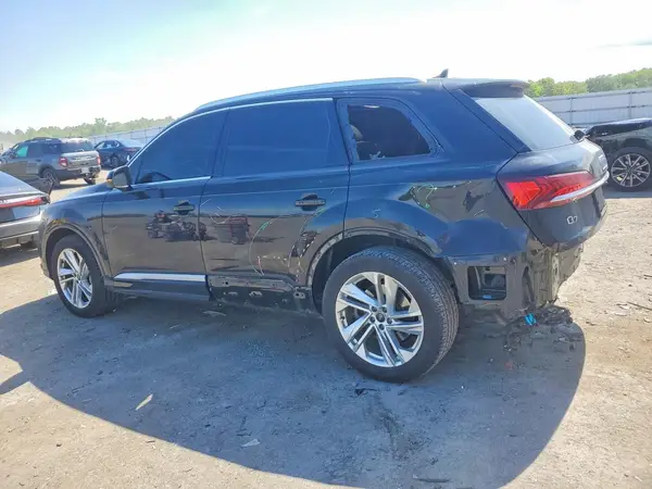 WA1LJAF75MD021004 2021 AUDI Q7 - Image 2
