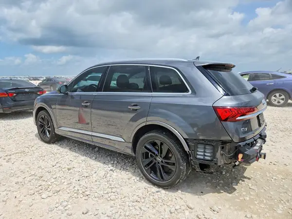 WA1LJAF76MD012568 2021 AUDI Q7 - Image 2