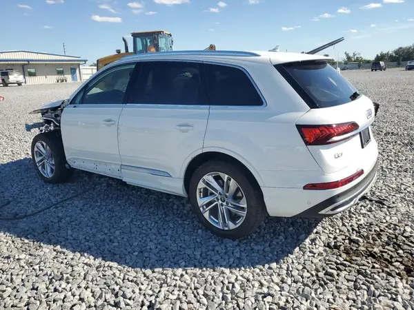 WA1LJAF76MD015681 2021 AUDI Q7 - Image 2