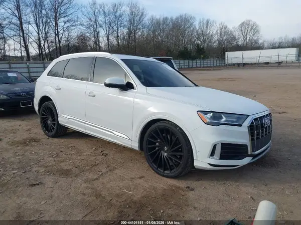 WA1LJAF76MD037129 2021 AUDI Q7 - Image 1