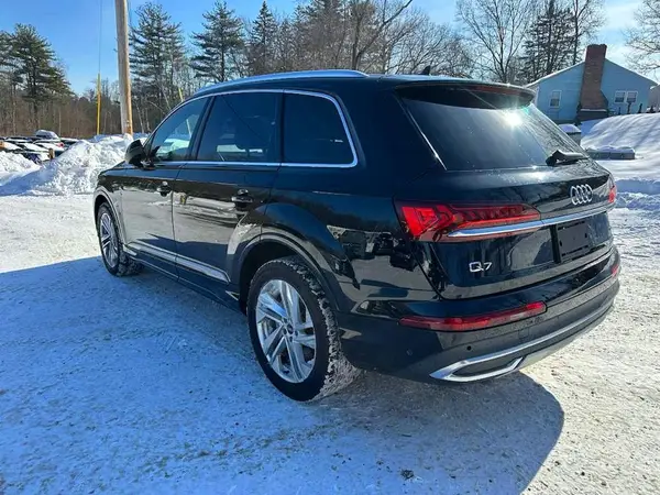 WA1LJAF77MD036345 2021 AUDI Q7 - Image 2