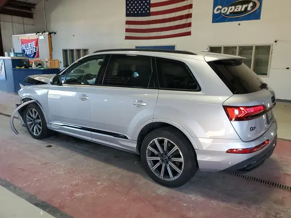 WA1LJBF71ND010055 2022 AUDI Q7 - Image 2