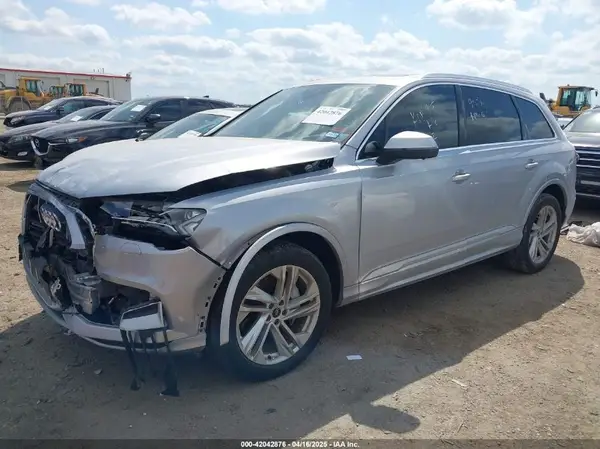 WA1LJBF73MD035506 2021 AUDI Q7 - Image 2
