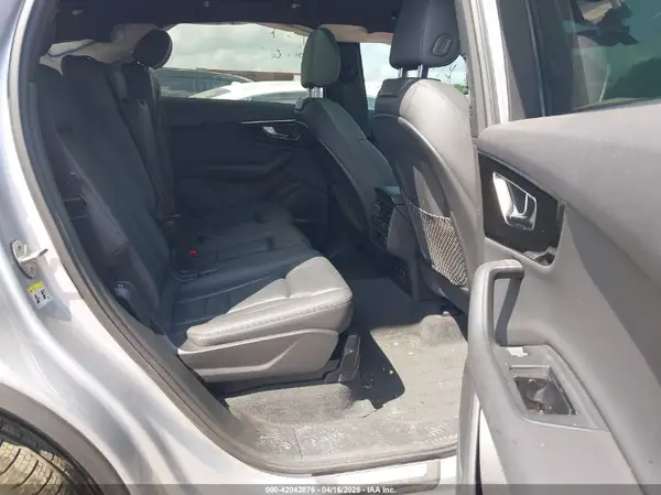 WA1LJBF73MD035506 2021 AUDI Q7 - Image 8