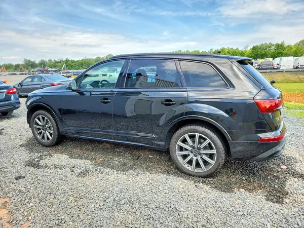 WA1LJBF77ND007547 2022 AUDI Q7 - Image 2
