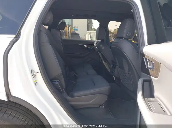 WA1LVBF71SD014977 2025 AUDI Q7 - Image 8