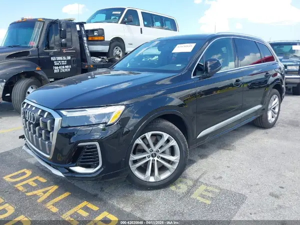 WA1LVBF71SD015398 2025 AUDI Q7 - Image 2