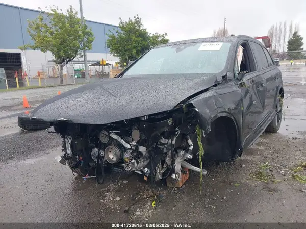 WA1LVBF72SD017869 2025 AUDI Q7 - Image 2