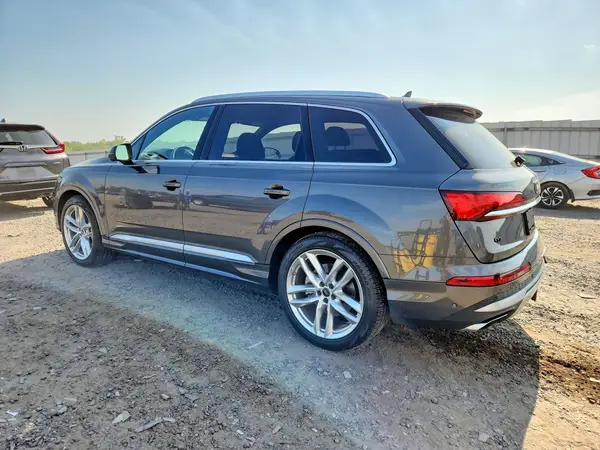 WA1LVBF72SD030637 2025 AUDI Q7 - Image 2