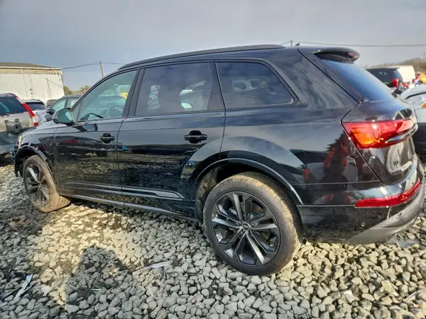 WA1LVBF72SD032887 2025 AUDI Q7 - Image 2