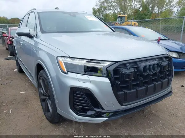 WA1LVBF73SD007464 2025 AUDI Q7 - Image 1