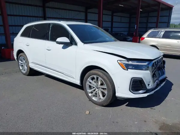 WA1LVBF73SD010641 2025 AUDI Q7 - Image 1