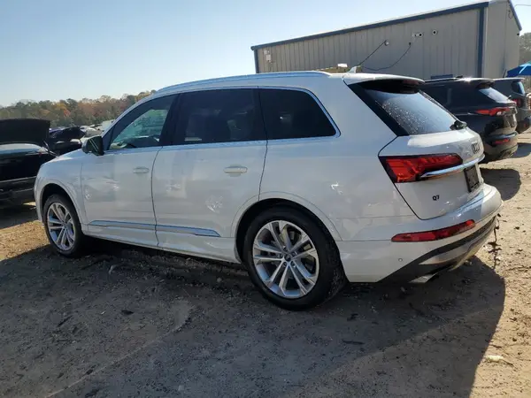 WA1LVBF73SD014852 2025 AUDI Q7 - Image 2