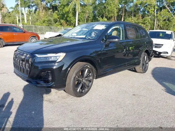 WA1LVBF75SD018109 2025 AUDI Q7 - Image 2
