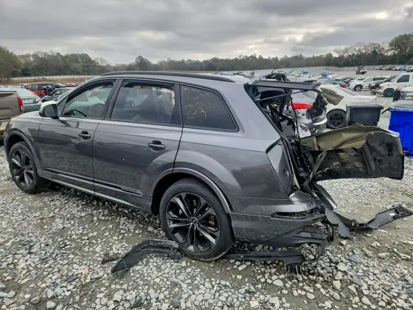 WA1LVBF78SD022087 2025 AUDI Q7 - Image 2