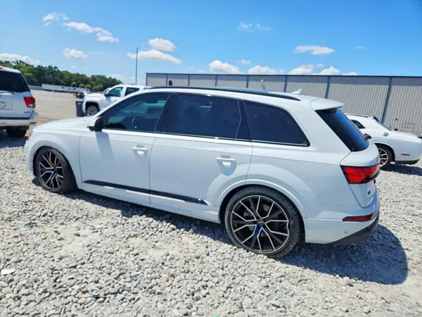 WA1LVBF78SD031498 2025 AUDI Q7 - Image 2