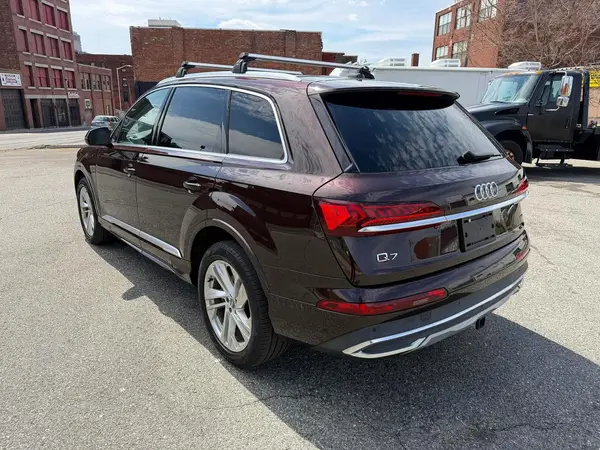 WA1LXAF70LD001045 2020 AUDI Q7 - Image 2
