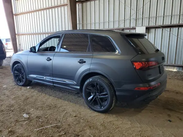 WA1LXAF70LD003345 2020 AUDI Q7 - Image 2