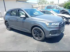 WA1LXAF70LD004253 2020 AUDI Q7