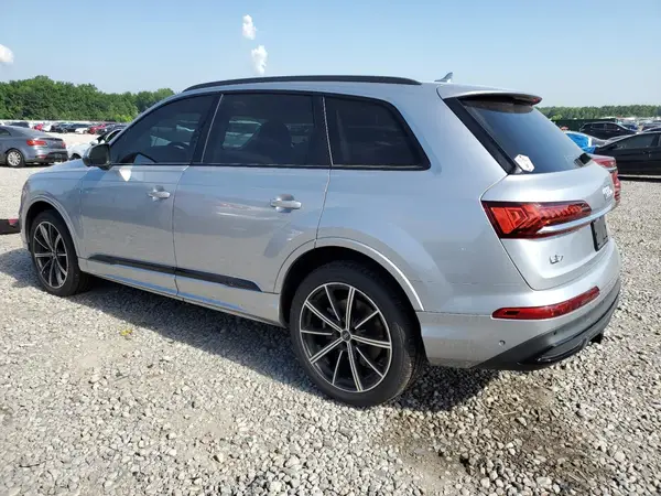 WA1LXAF70MD027467 2021 AUDI Q7 - Image 2