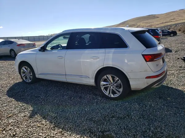 WA1LXAF71LD003077 2020 AUDI Q7 - Image 2