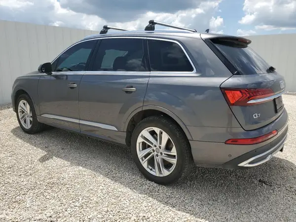 WA1LXAF71LD005881 2020 AUDI Q7 - Image 2