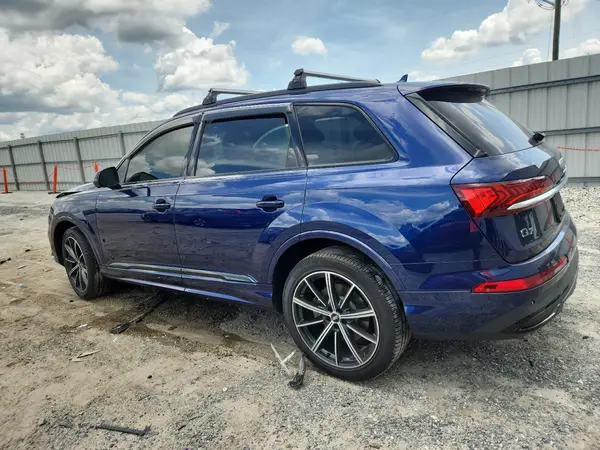 WA1LXAF71LD012426 2020 AUDI Q7 - Image 2